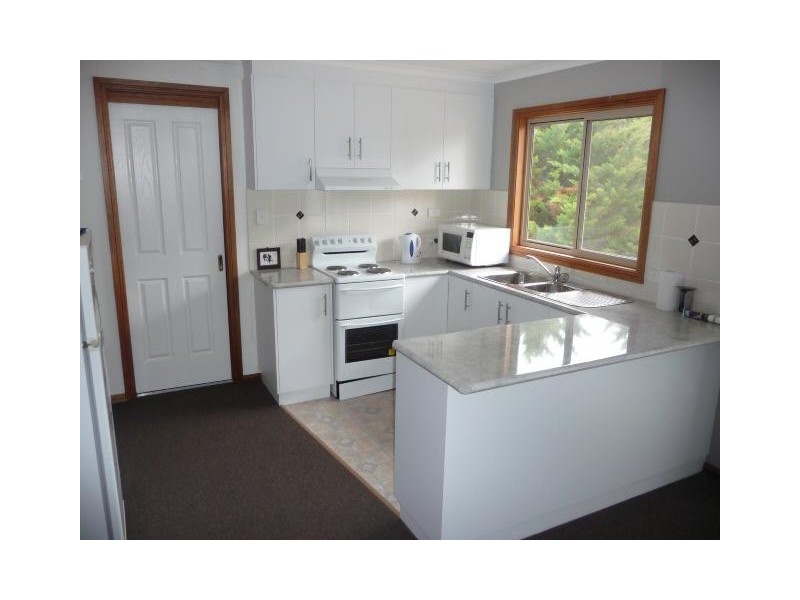 30 Mary Street, Berridale NSW 2628