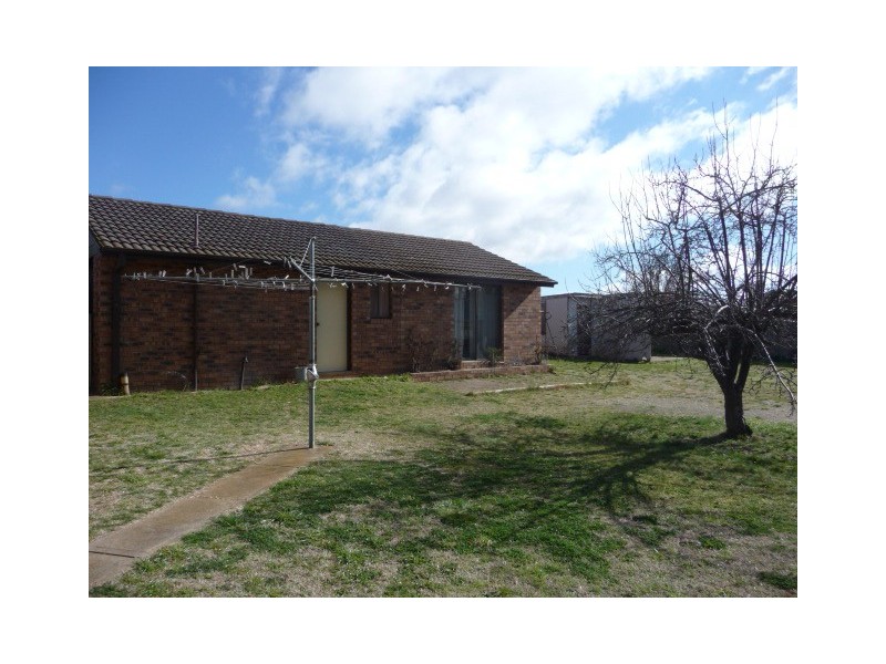 3 Poplar Street, Berridale NSW 2628