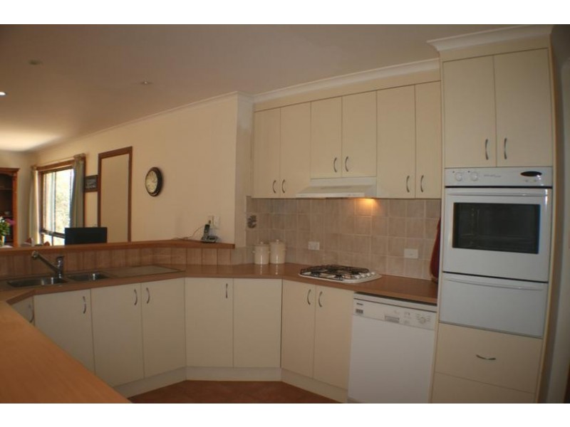 59 Old School Road, Jindabyne NSW 2627