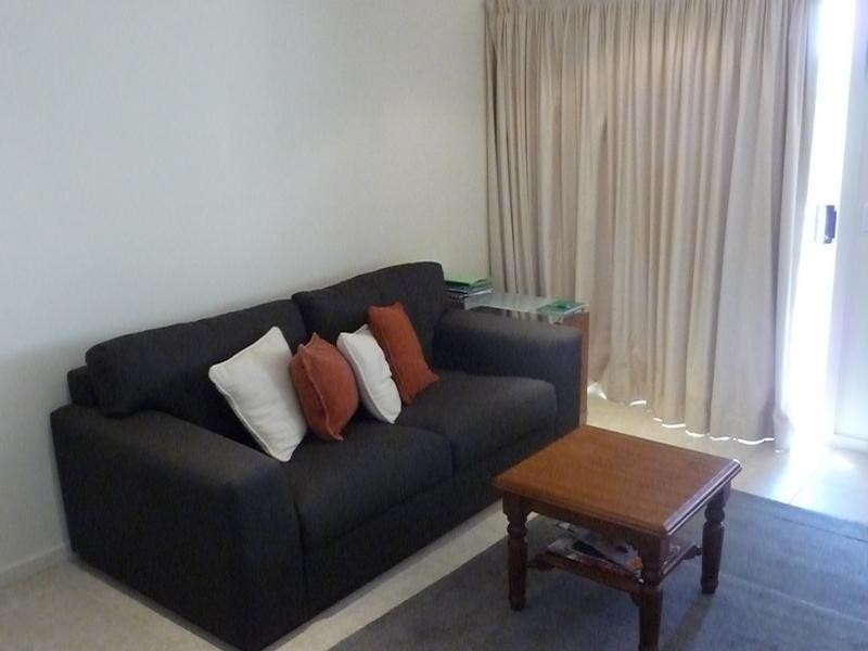 2/13 Reedys Cutting Road, Jindabyne NSW 2627