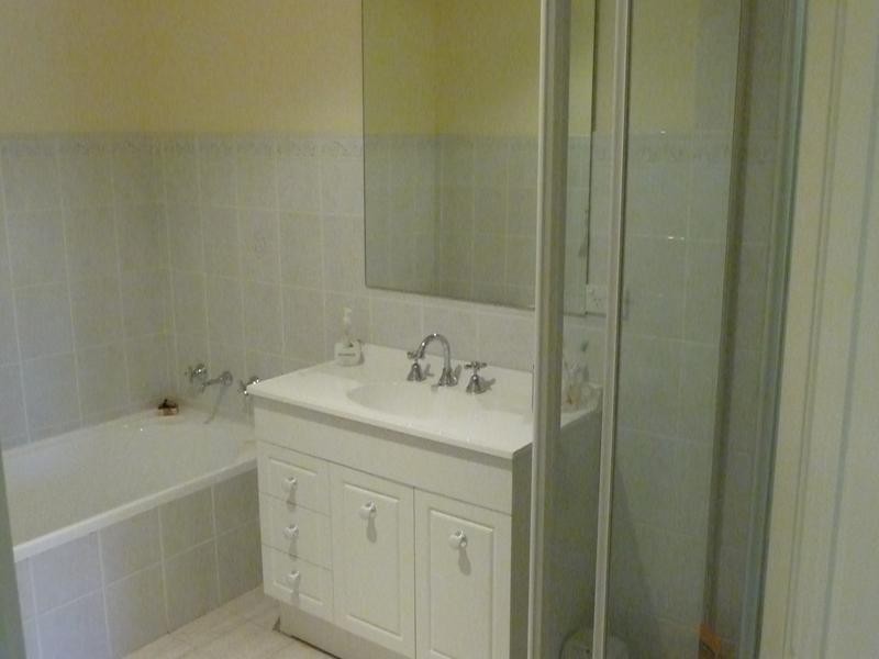 2/13 Reedys Cutting Road, Jindabyne NSW 2627