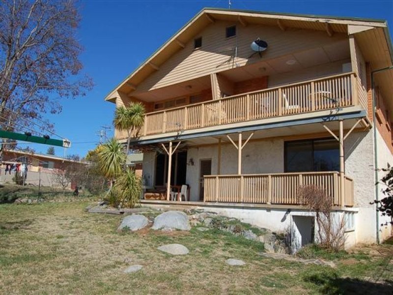 2/21 Ingebyra Street, Jindabyne NSW 2627