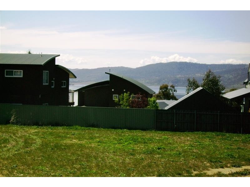 27 Twynam Street, Jindabyne NSW 2627