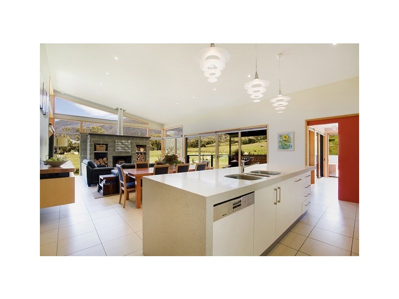 14 Stockwhip Way, Crackenback NSW 2627