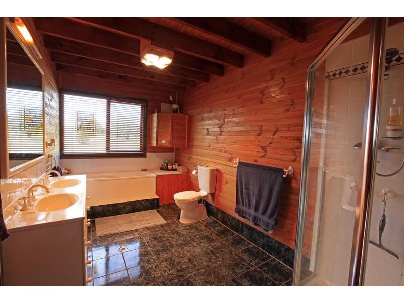 59 Willowbend Court, Lakewood Estate, Jindabyne NSW 2627