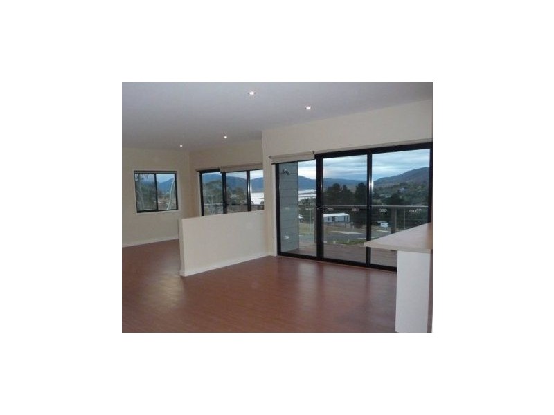 19 Kunama Drive, East Jindabyne NSW 2627