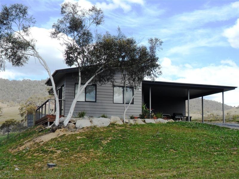 19 Kunama Drive, East Jindabyne NSW 2627