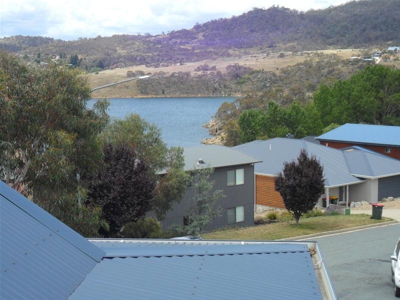 6 Girvin Place, East Jindabyne NSW 2627