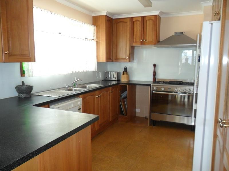 11 Gippsland Street, Jindabyne NSW 2627