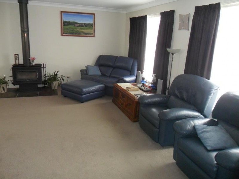 5496 Snowy River Way, Dalgety NSW 2628