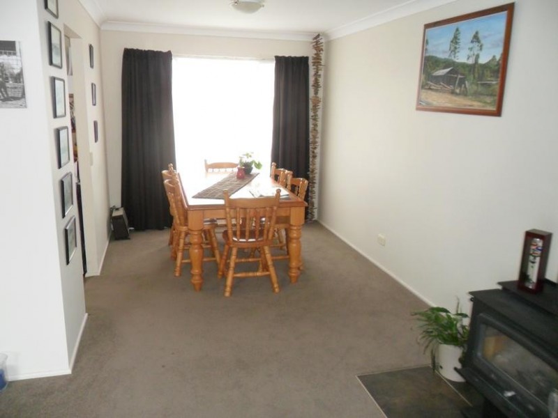 5496 Snowy River Way, Dalgety NSW 2628
