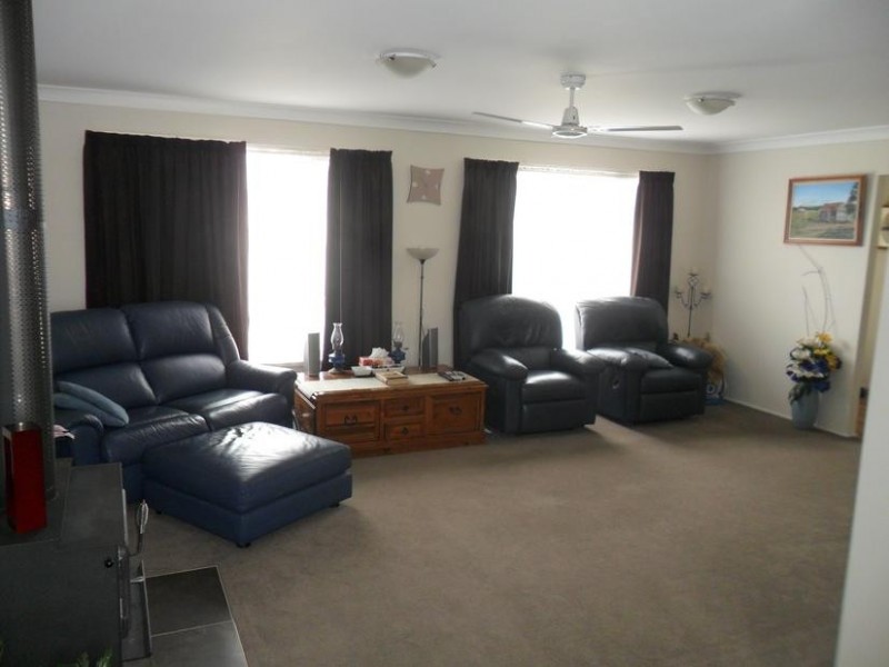 5496 Snowy River Way, Dalgety NSW 2628