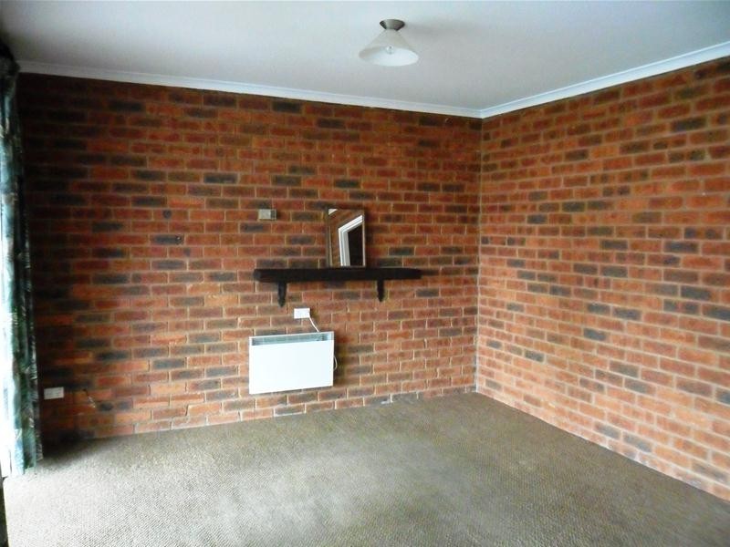 2/41 Cobbon Crescent, Jindabyne NSW 2627