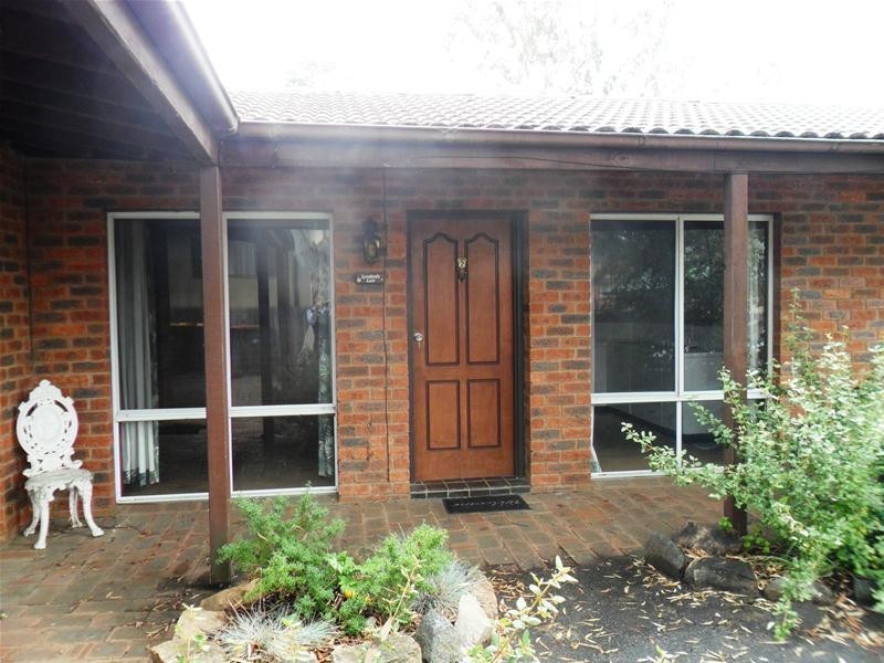 2/41 Cobbon Crescent, Jindabyne NSW 2627