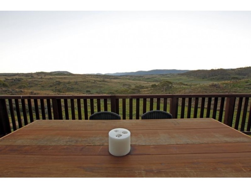 2 Charlottes Lane, Jindabyne NSW 2627
