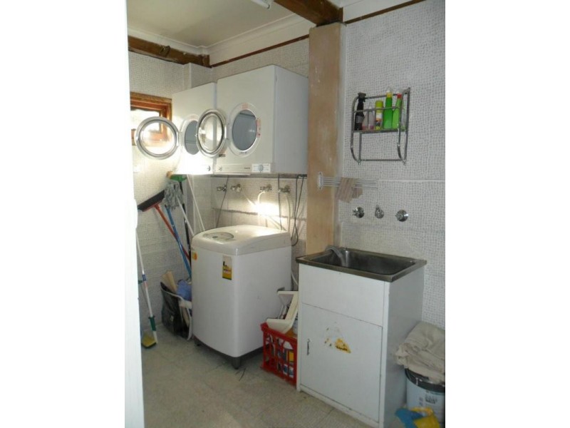 27 Jerrara Drive, East Jindabyne NSW 2627