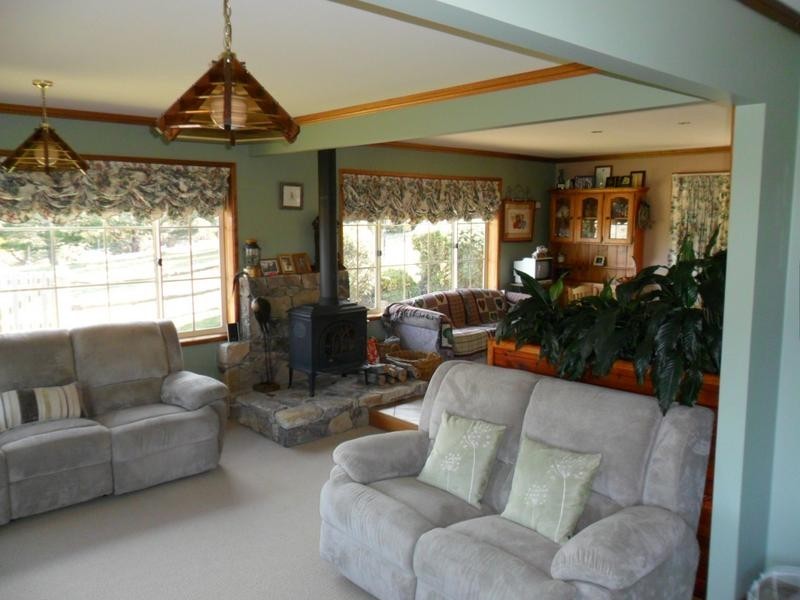 10 Charlottes Lane, Jindabyne NSW 2627