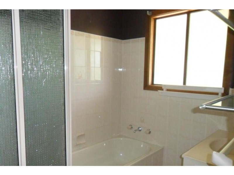 68 Ridge Avenue, Lakewood Estate, Jindabyne NSW 2627