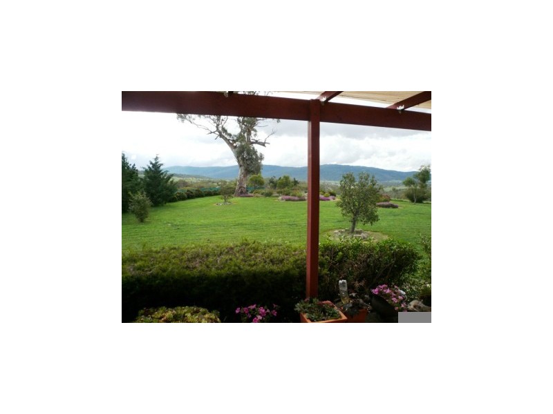 212 West Lynne Road, Jindabyne NSW 2627
