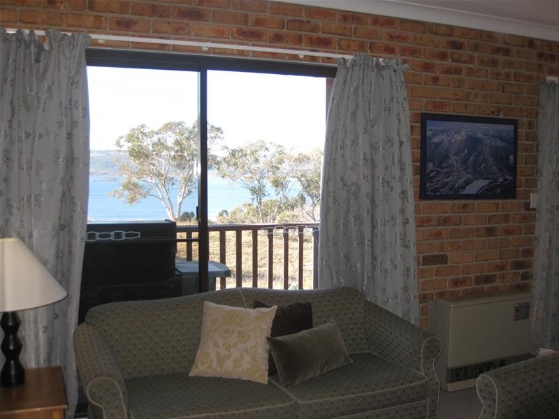 4/15 Kirwan Close, Jindabyne NSW 2627