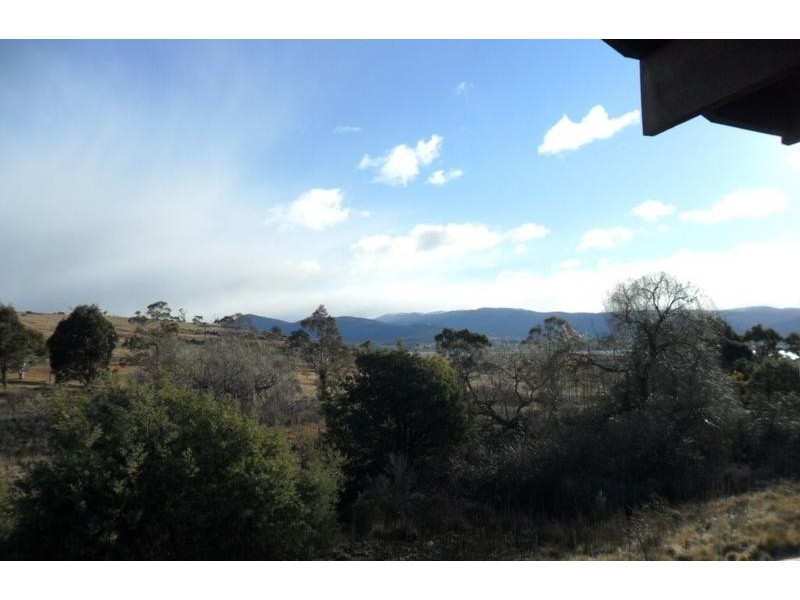 14A Acacia Place, East Jindabyne NSW 2627
