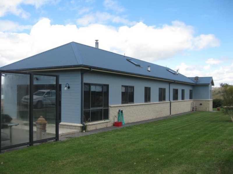3 Hatchery Bay Road, Jindabyne NSW 2627