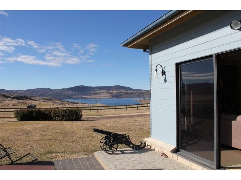 3 Hatchery Bay Road, Jindabyne NSW 2627