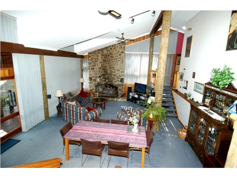 8 Kanangra Crescent, East Jindabyne NSW 2627