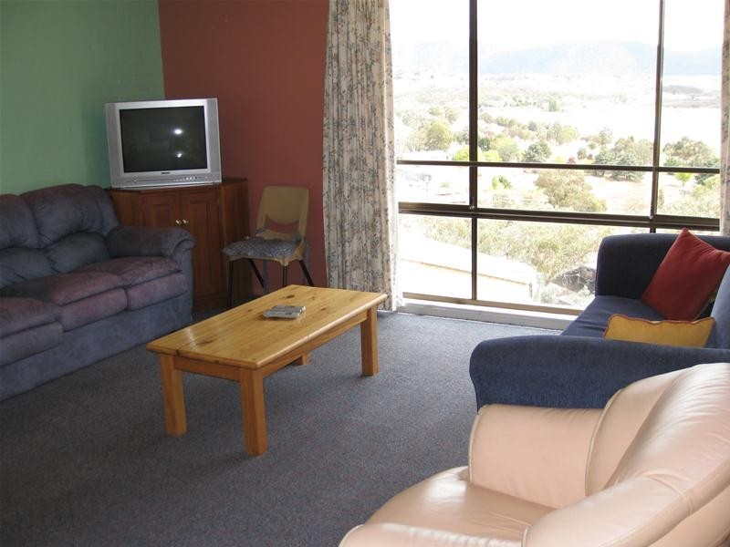 17/13-15 Kirwan Close, Jindabyne NSW 2627