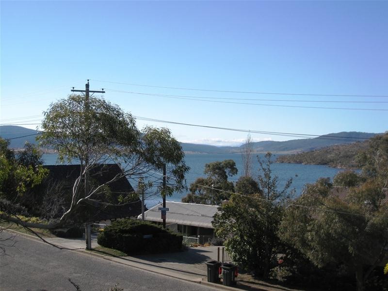 2/18 Townsend Street, Jindabyne NSW 2627