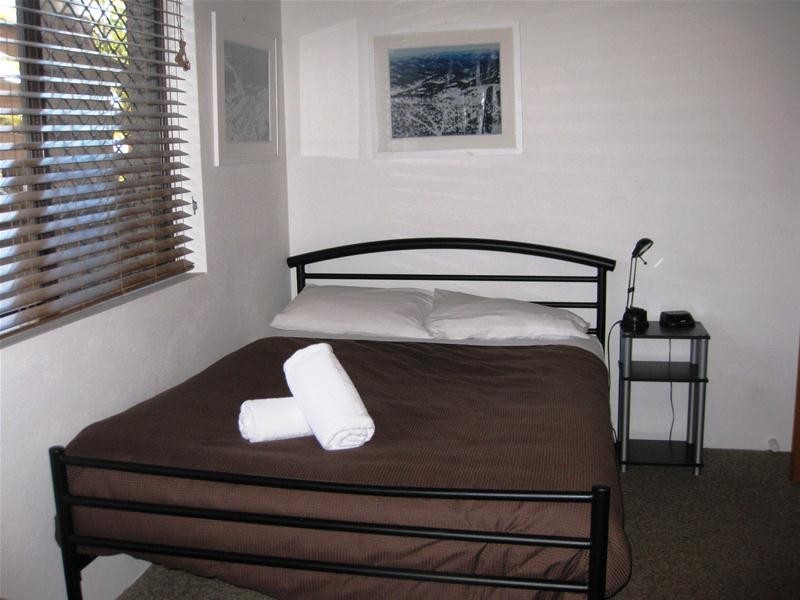 2/18 Townsend Street, Jindabyne NSW 2627