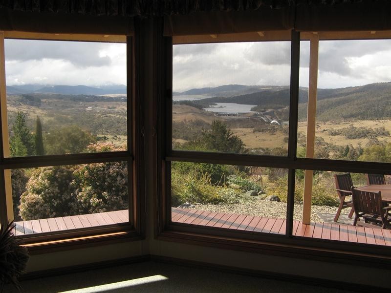 14 Lakewood Drive, Jindabyne NSW 2627