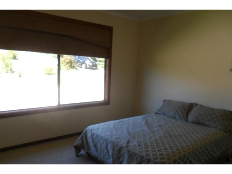 68 Ridge Avenue, Jindabyne NSW 2627