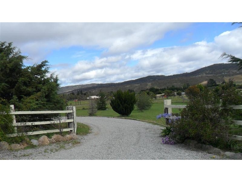 7 High Country Drive, Jindabyne NSW 2627