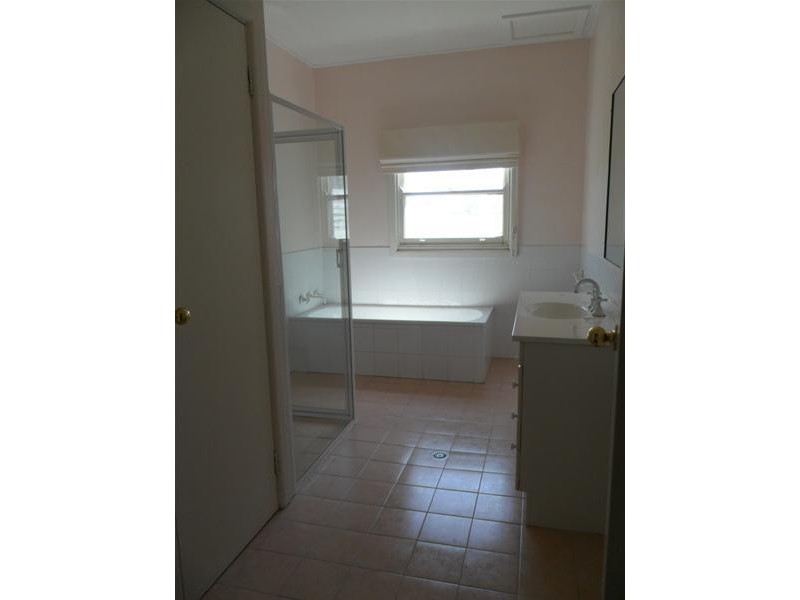 Eucumbene Road, Jindabyne NSW 2627