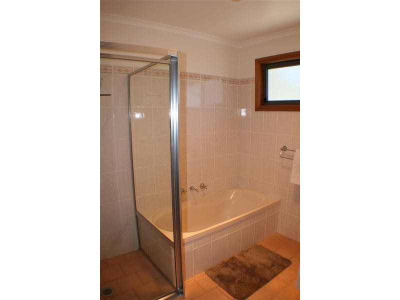 59 Old School Road, Jindabyne NSW 2627