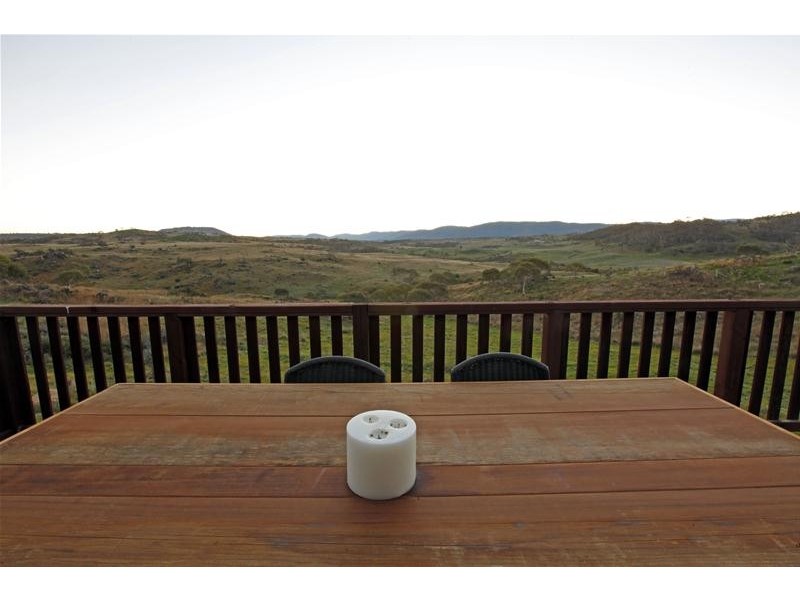 2 Charlottes Lane, Jindabyne NSW 2627