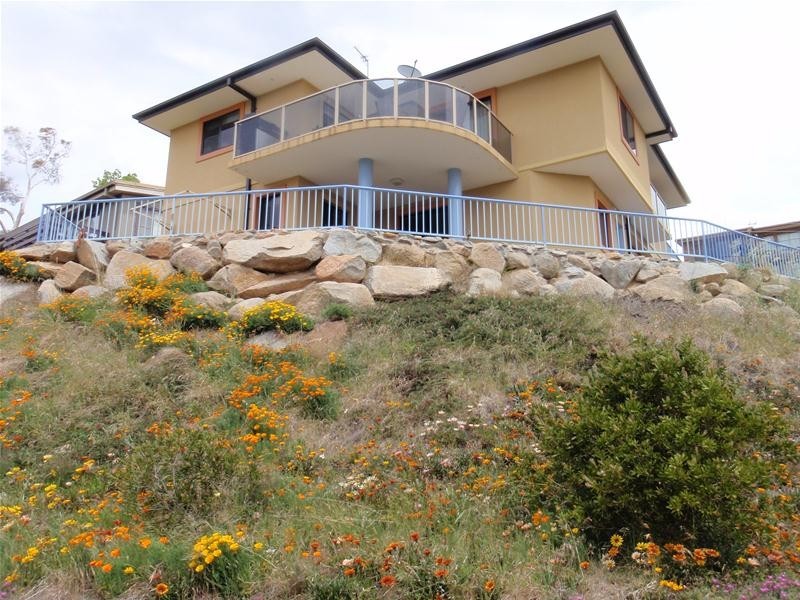 57 Gippsland Street, Jindabyne NSW 2627