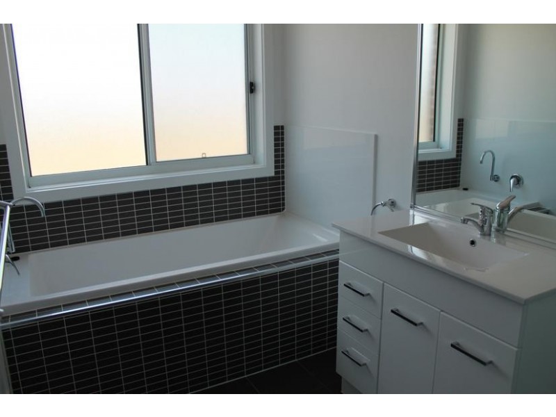 4 Etheridge Close, Jindabyne NSW 2627