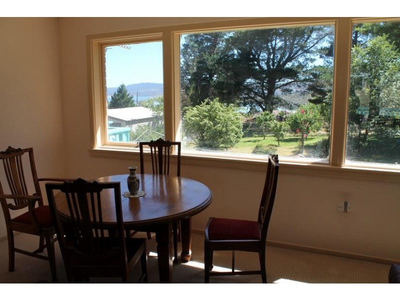 13 Gippsland Street, Jindabyne NSW 2627