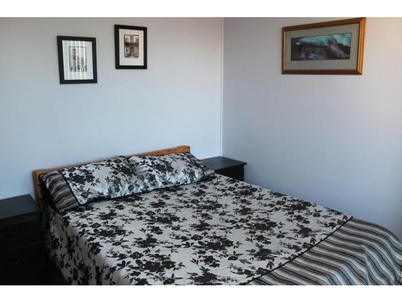 13 Gippsland Street, Jindabyne NSW 2627