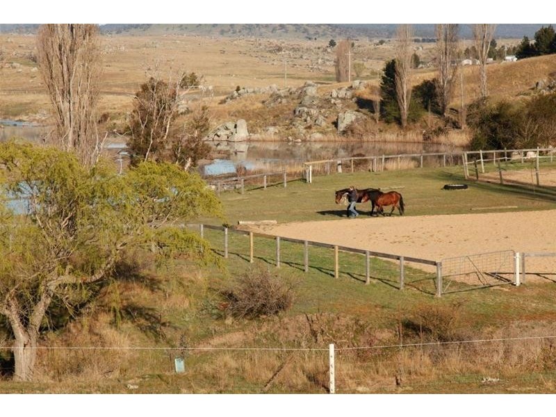 69 Jimenbuen Road, Dalgety NSW 2628