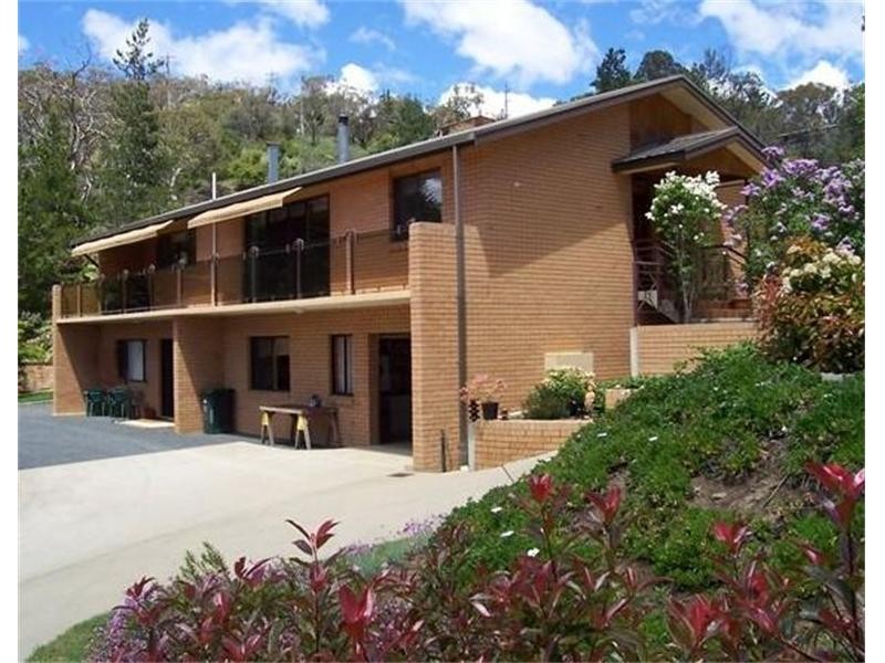 6 Rushes Bay Avenue, East Jindabyne NSW 2627
