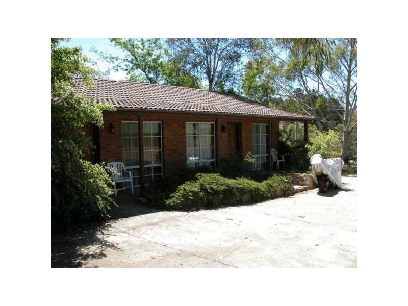 41 Cobbon Cres, Jindabyne NSW 2627