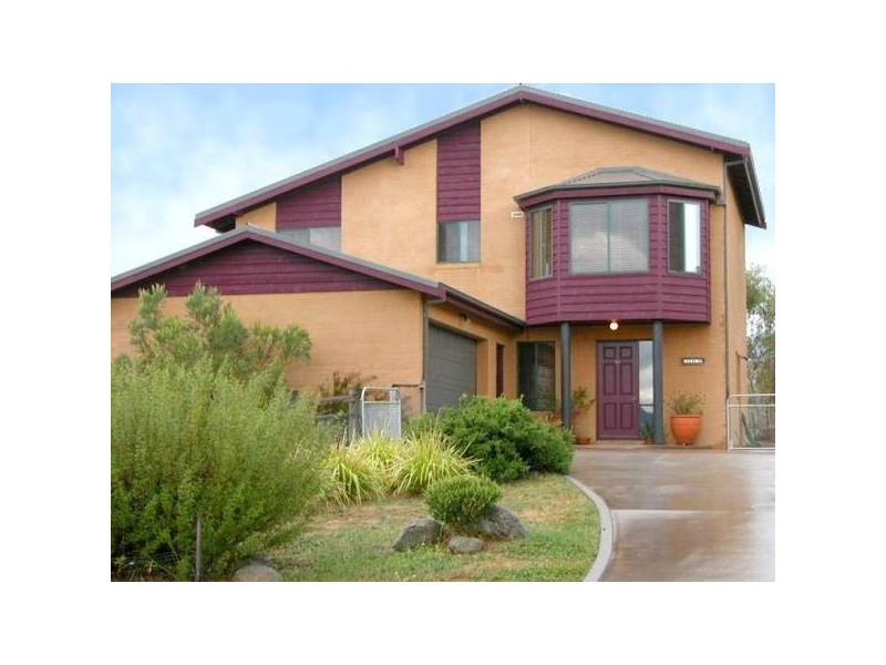 27 Rainbow Drive, Tyrolean Village, Jindabyne NSW 2627