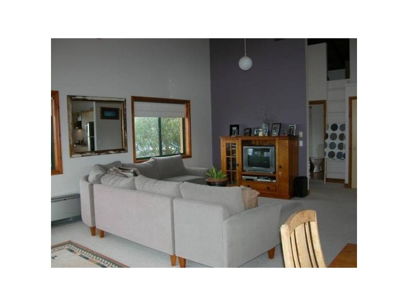 27 Rainbow Drive, Tyrolean Village, Jindabyne NSW 2627