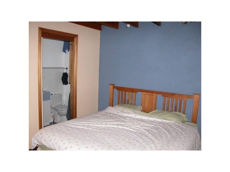 142 Banksia AVENUE, Kalkite NSW 2627