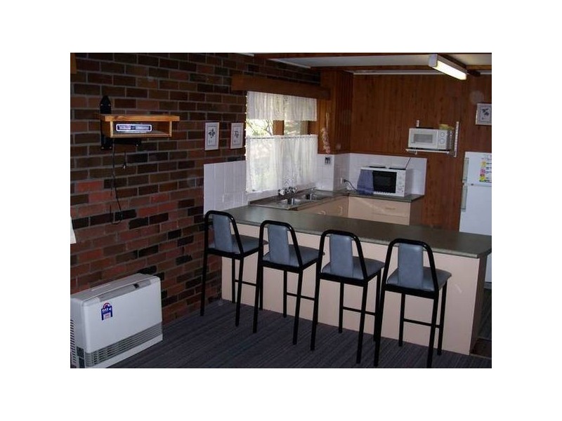 2 Jerrara DRIVE, East Jindabyne NSW 2627