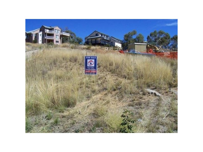 10 Girvan Place, Tyrolean Village, Jindabyne NSW 2627 the real estate