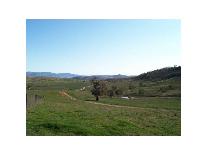 1 Wj Drive Mcgufficks Hill, Jindabyne NSW 2627